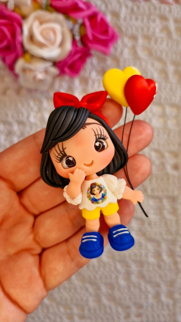 Menina Com Balão ( Branca de Neve )